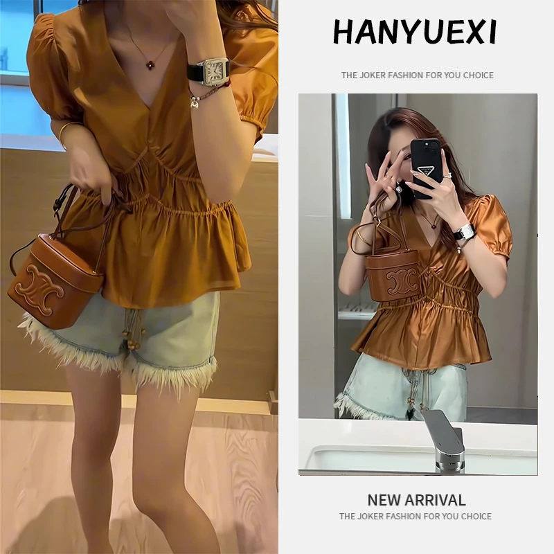 夏季一整套女装2025新款韩版气质时尚休闲短袖上衣牛仔短裤两件套