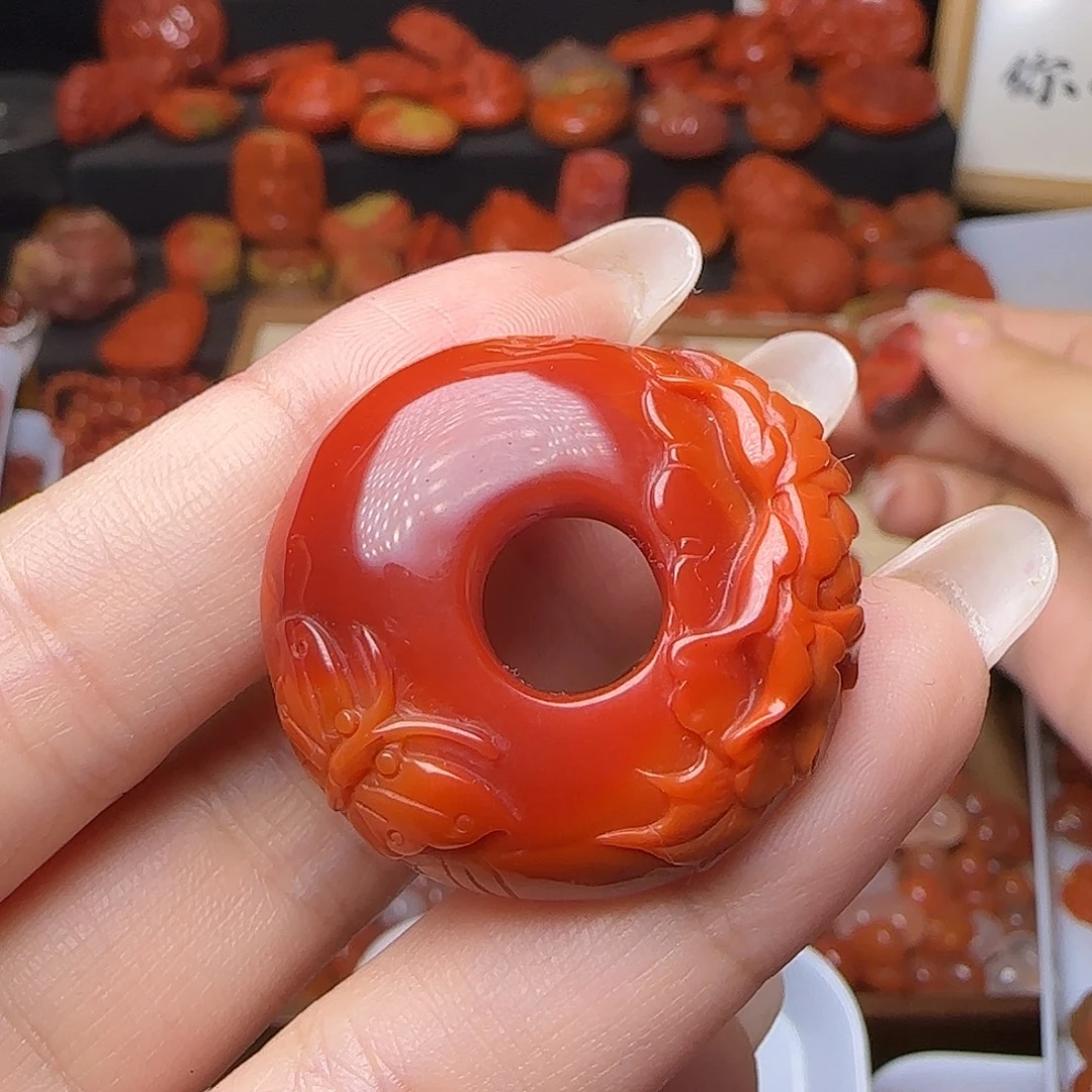 南红玛瑙未镶嵌颈饰