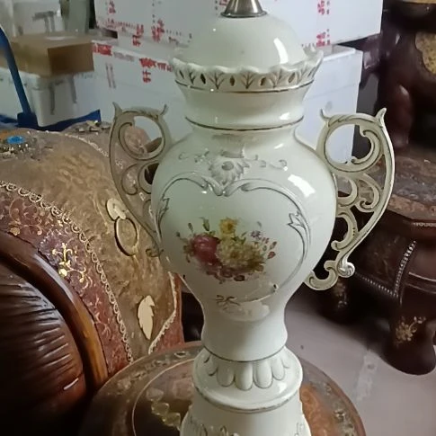 陶瓷瑕摆。。。。。。。。。。。。。。。。