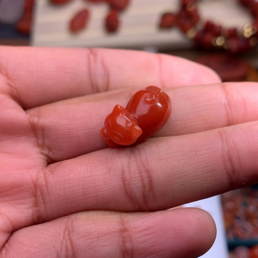 «***»南红玛瑙未镶嵌珠宝半成品趴趴猫