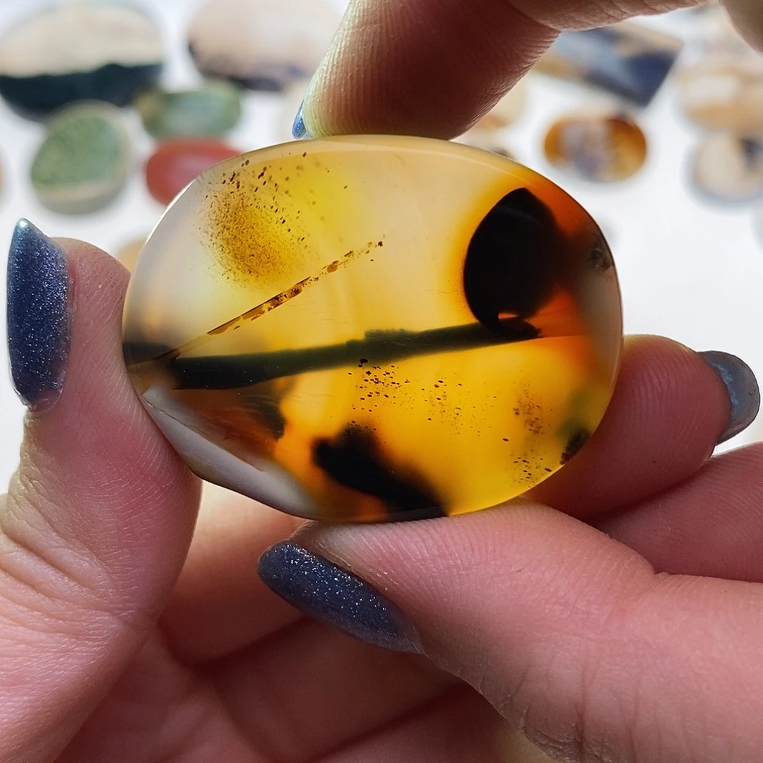 未镶嵌玛瑙/玉髓珠宝奇石