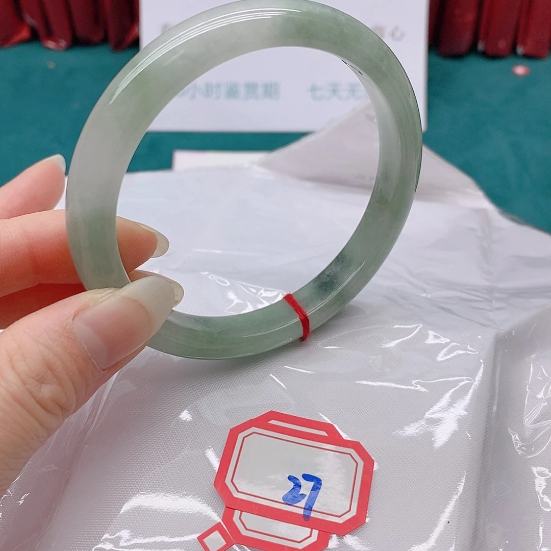 翡翠手镯未镶嵌林*277777777