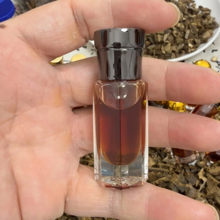 偶***然绿奇楠沉香精油古法5克装