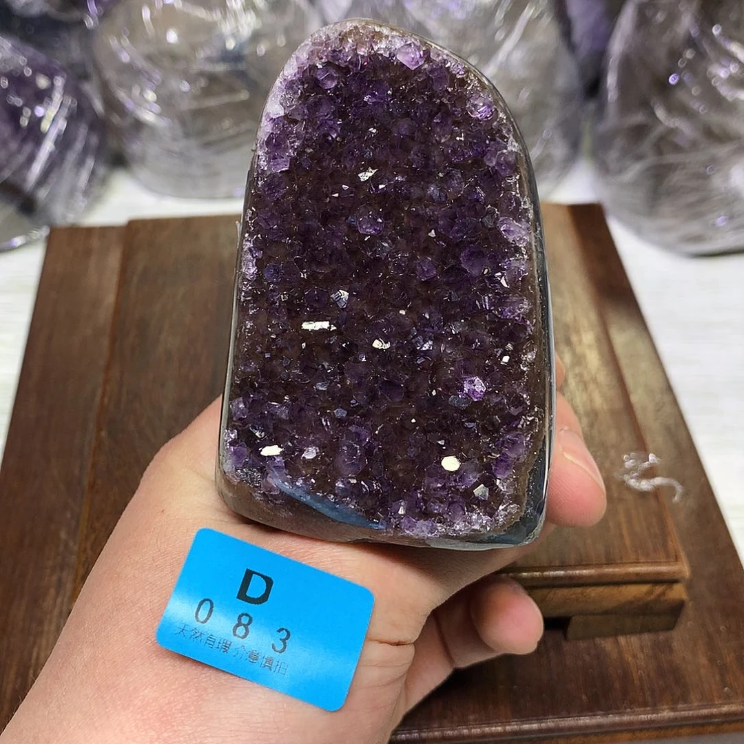 紫晶大型摆件（非配饰）未镶嵌