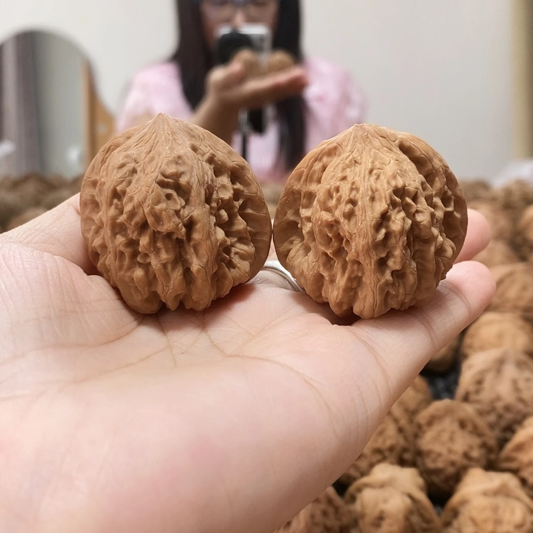 吊坠文玩核桃凹底40磕