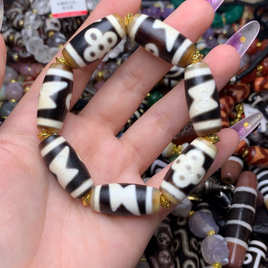 玛瑙/玉髓未镶嵌发一个