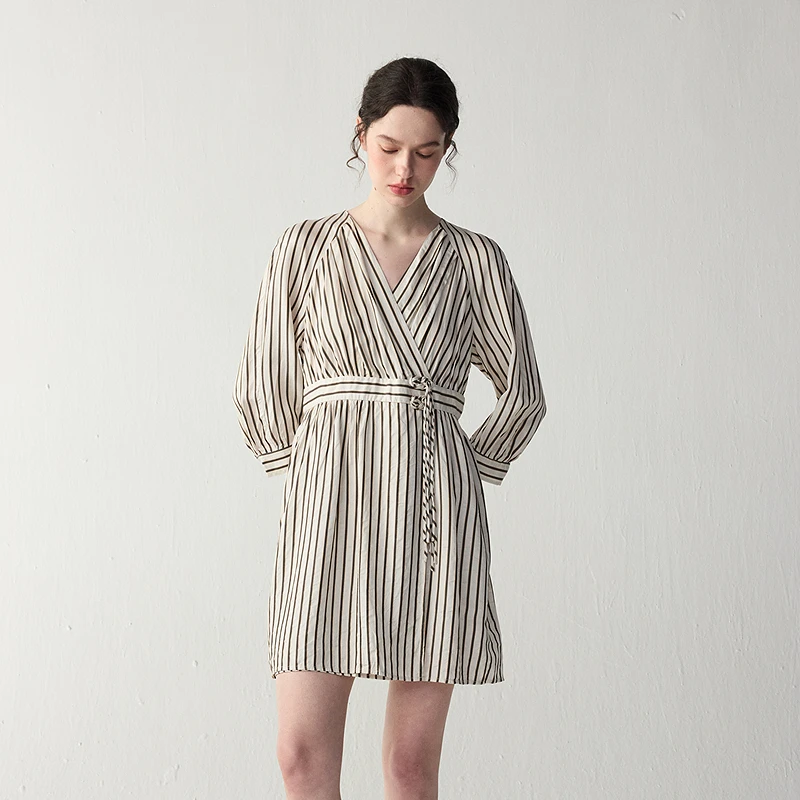 MSLAN【品质醋纤】夏季职场波浪V领条纹气质时尚收腰连衣裙MFCE4107