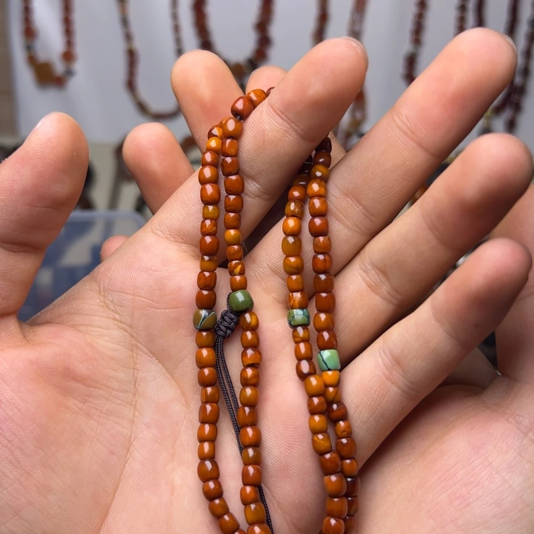 琥珀颈饰未镶嵌蜜蜡