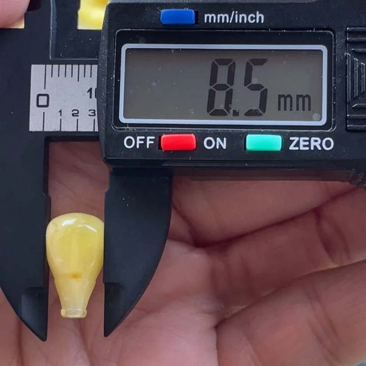 【闪购商品】琥珀裸石未镶嵌40号杂