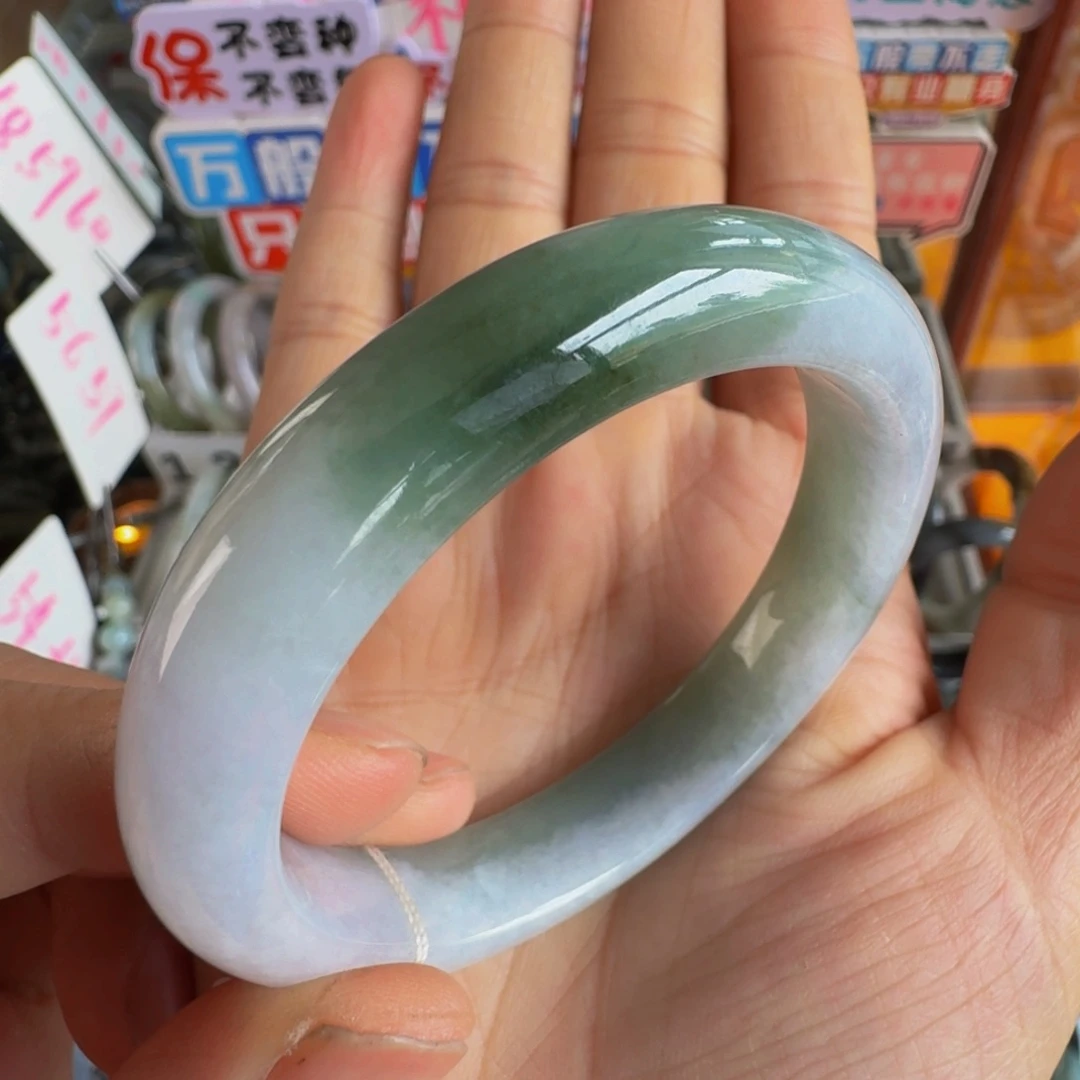 翡翠手镯未镶嵌老坑51