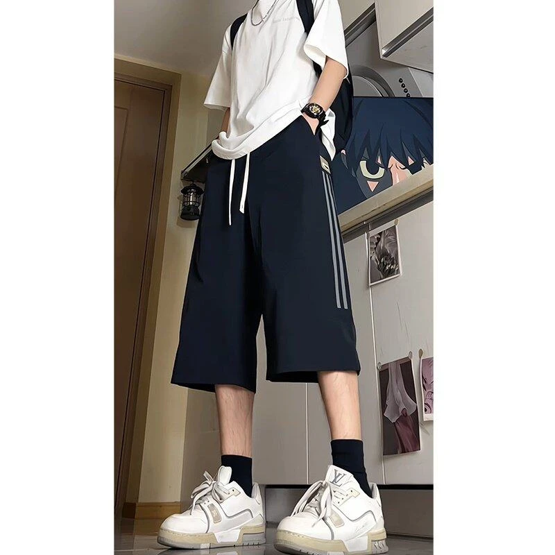 美式黑色运动短裤冰丝速干七分裤男款夏季青少年裤子条纹八分马裤