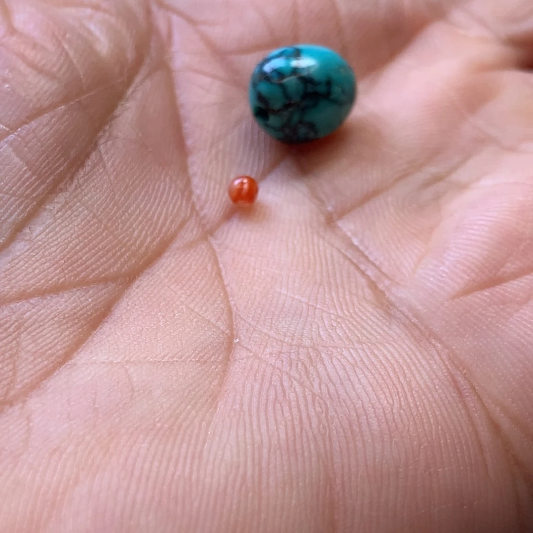 南红玛瑙未镶嵌珠宝奇石