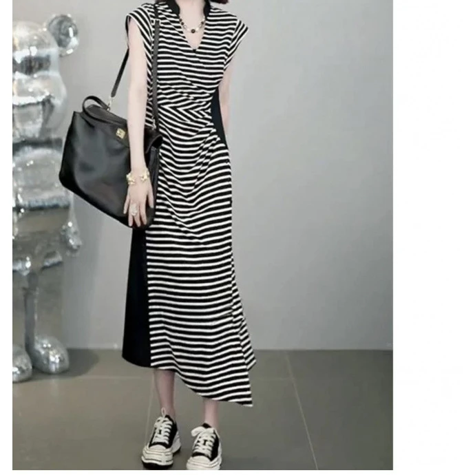 高级感高端修身显瘦连衣裙女夏季V领中长款撞色条纹T恤裙开叉裙子