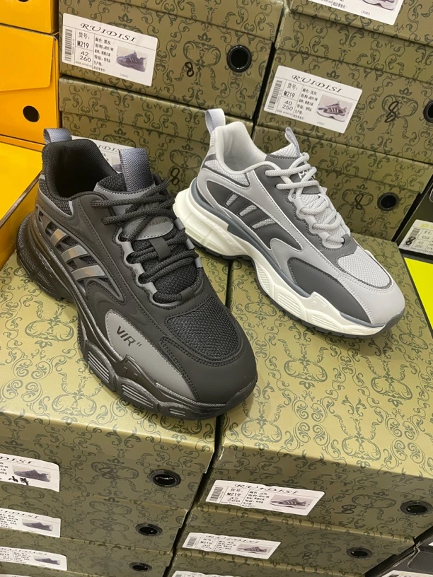 诗涵家 男士双网休闲鞋219偏小