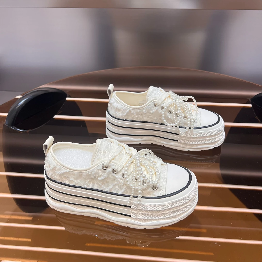 llyy百搭厚底增高松糕小白鞋女2025春透气网面亮片珍珠休闲板鞋