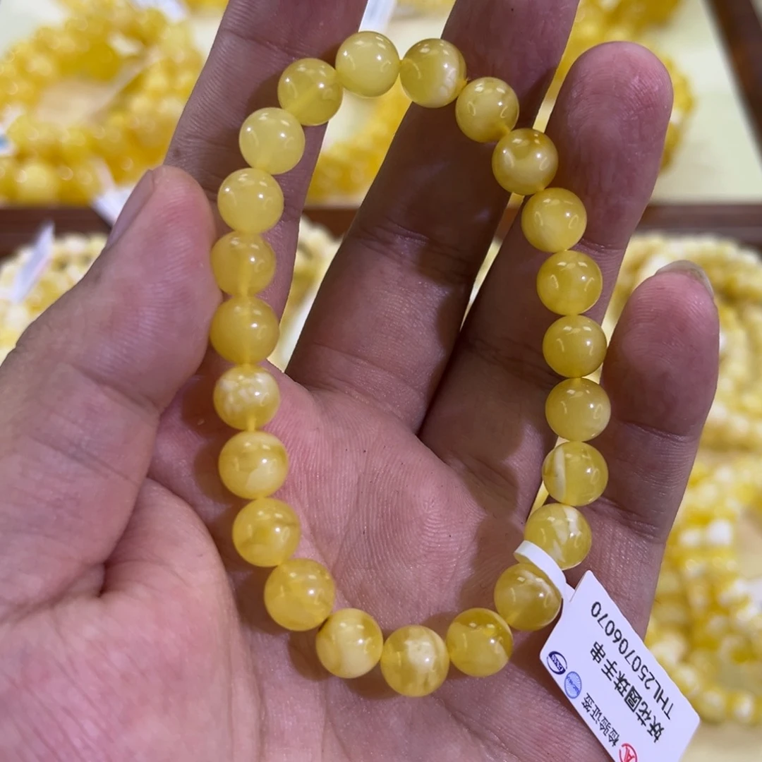 未镶嵌琥珀珠宝奇石