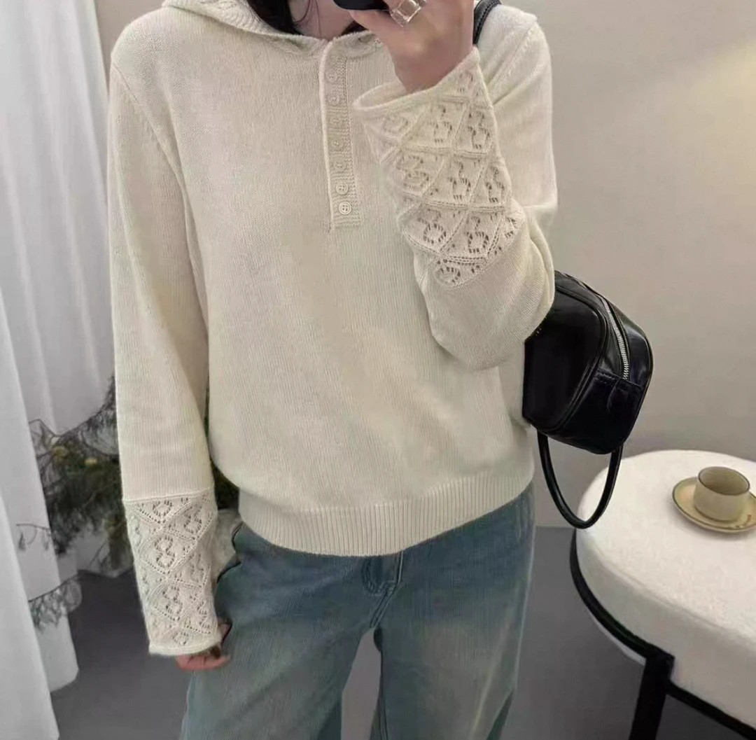 小朵家   ins穿搭#D300钩花帽衫 软糯百搭排扣钩花休闲毛衣帽衫