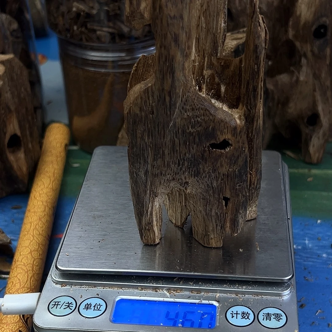 香料绿奇楠虫漏白棋46克