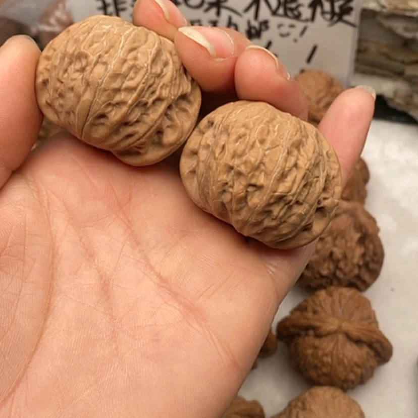 【闪购商品】吊坠文玩核桃瑕疵铁锤妹妹