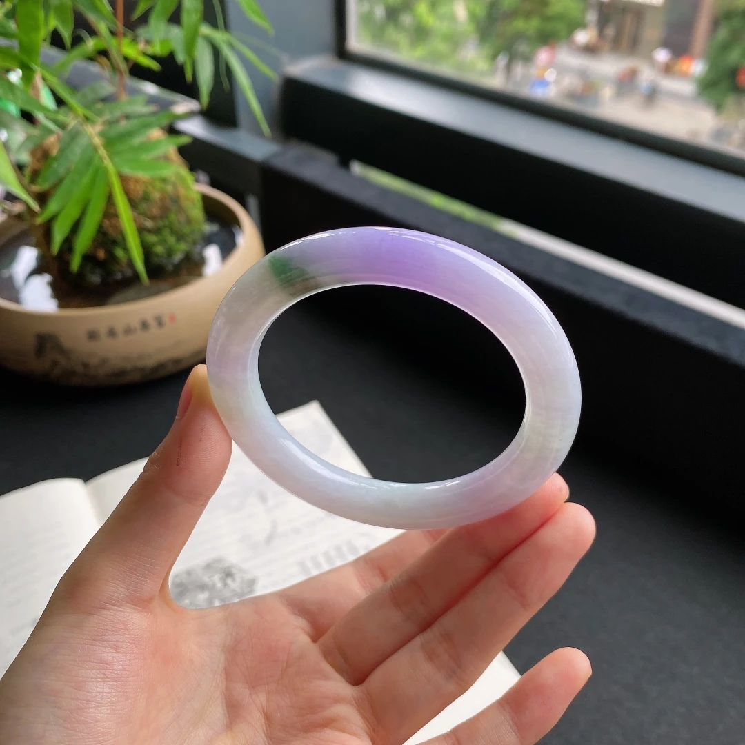 圈口56缅甸老坑A货细糯底紫飘花圆条女款翡翠手镯