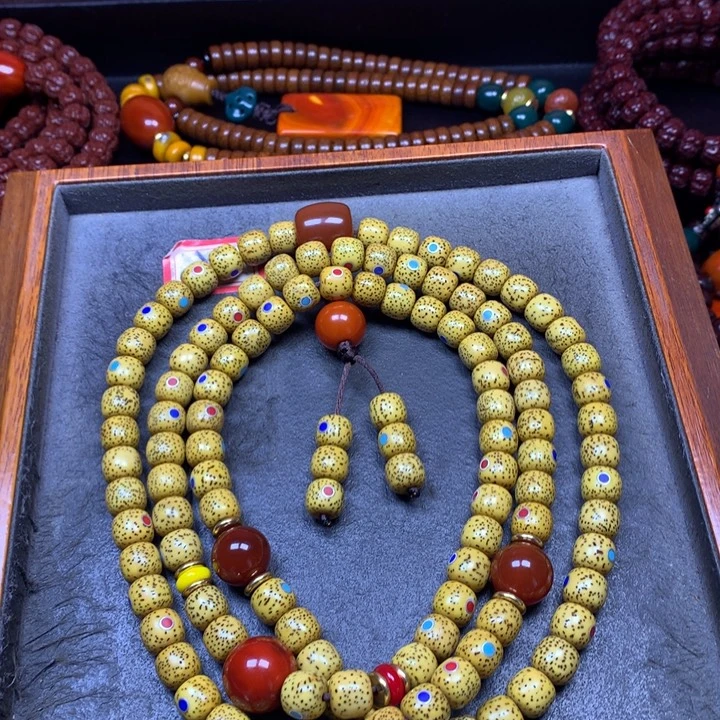 星月菩提吊坠菩提