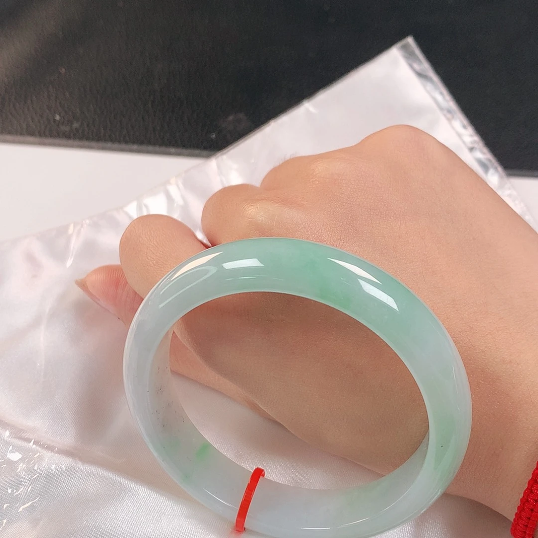 未镶嵌手镯翡翠152
