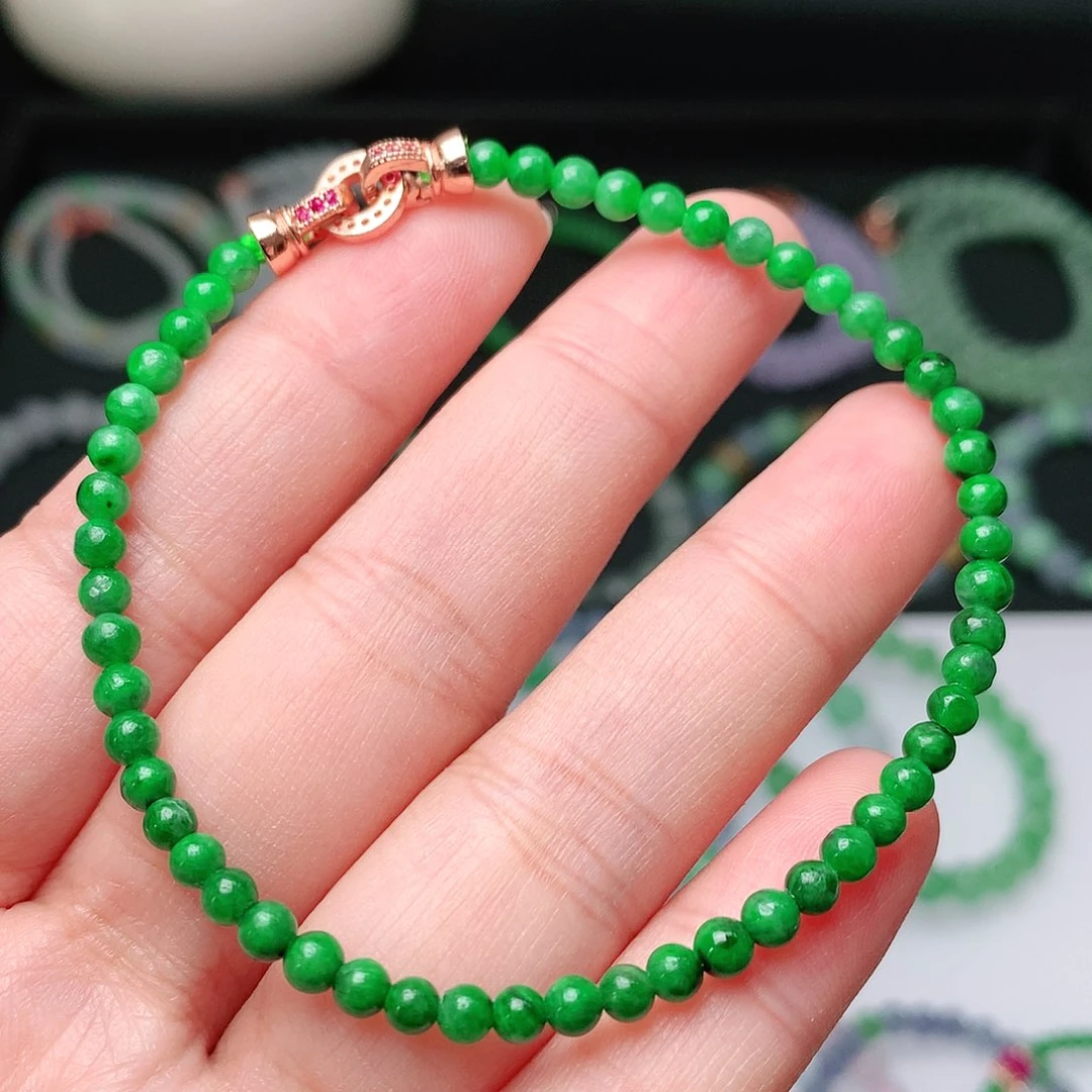 翡翠手链未镶嵌翡翠