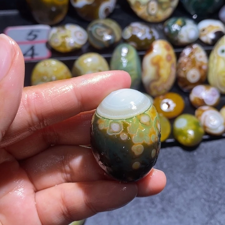玛瑙/玉髓未镶嵌珠宝半成品95