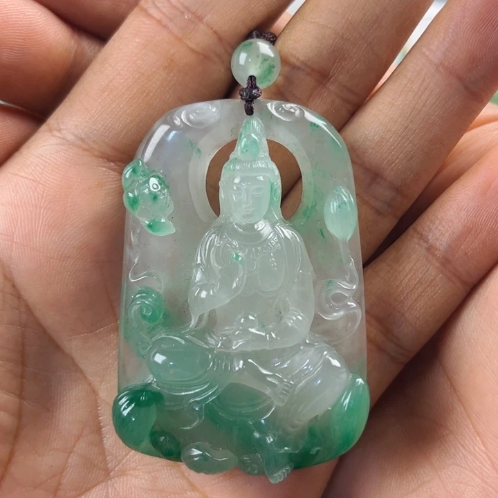 石英质玉未镶嵌颈饰۶****哥