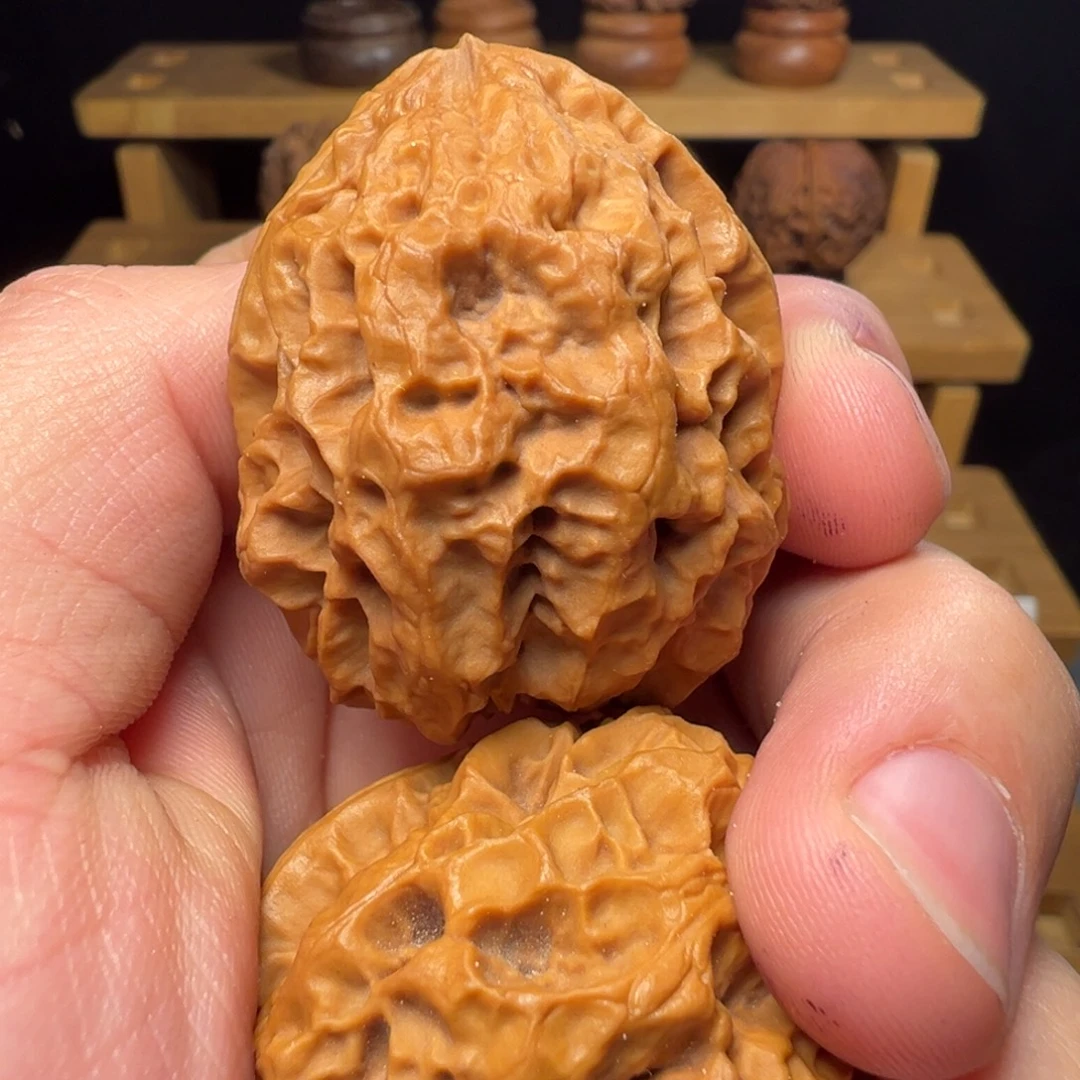 文玩核桃吊坠蜂窝古蟾