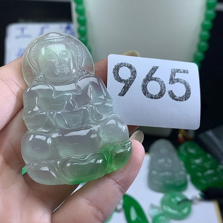 翡翠未镶嵌吊坠(赠链)
