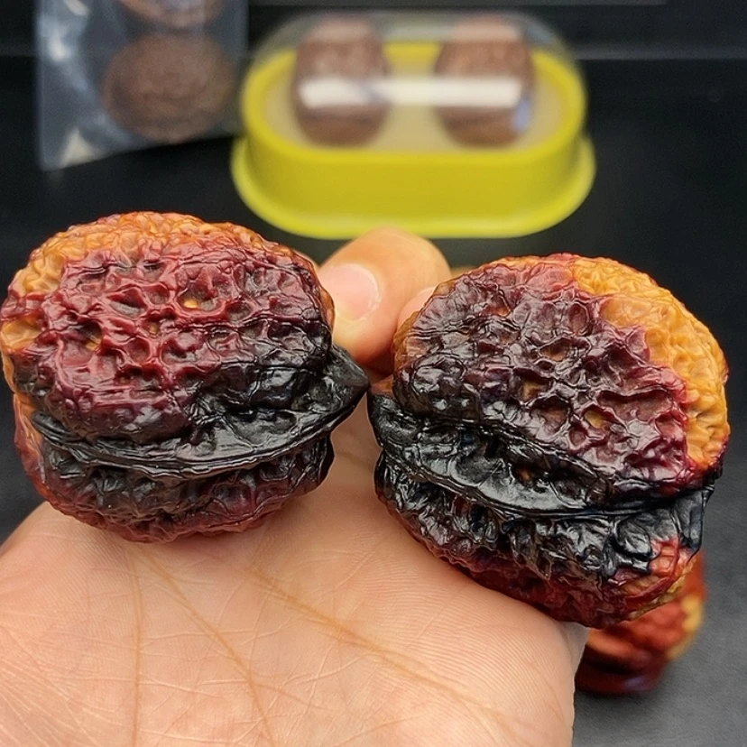 【闪购商品】把件文玩核桃42尺龙脊妖蟾