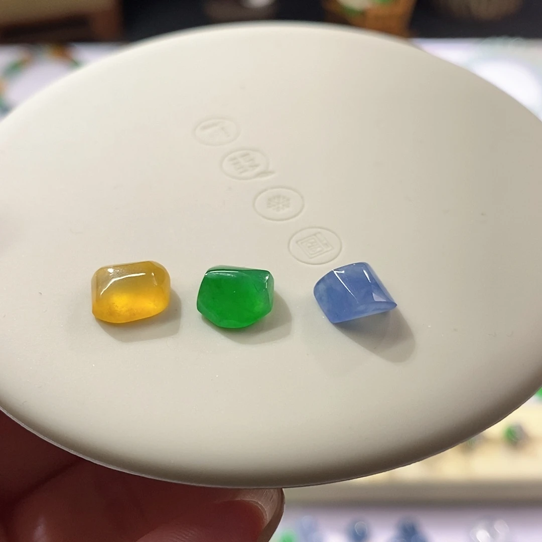 翡翠裸石一手随行