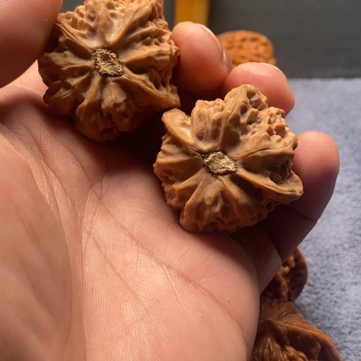 吊坠文玩核桃佛肚