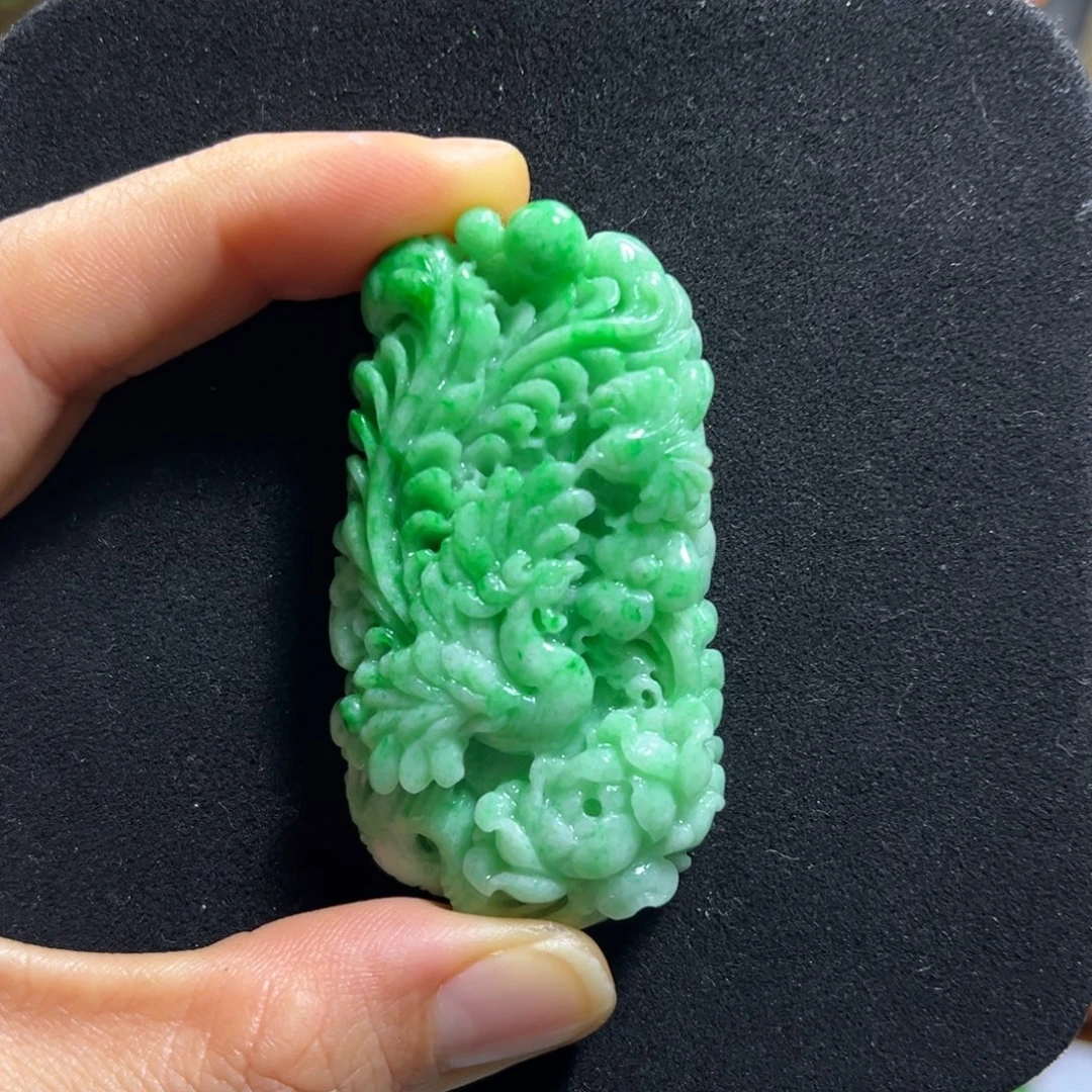 翡翠未镶嵌颈饰天然翡翠