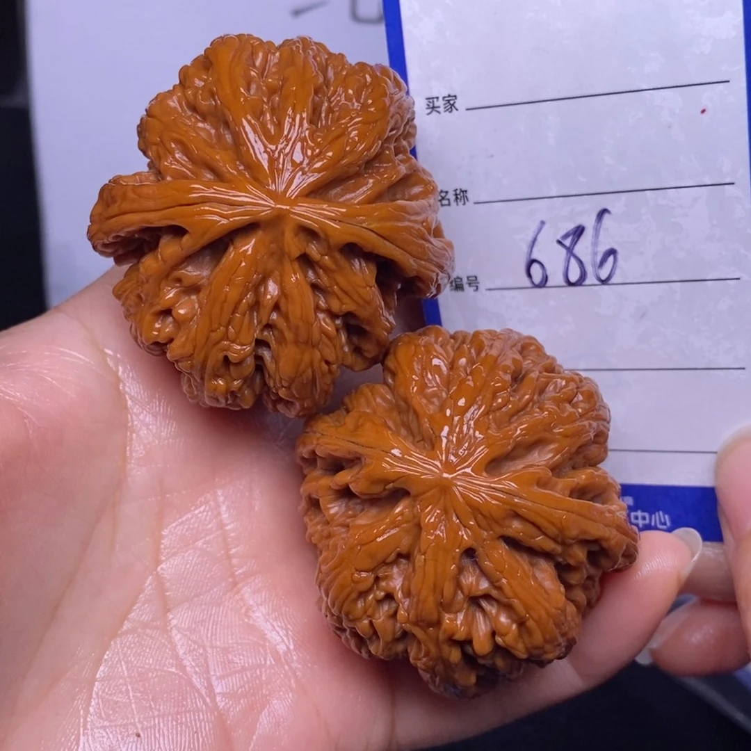 文玩核桃把件686/47粗筋