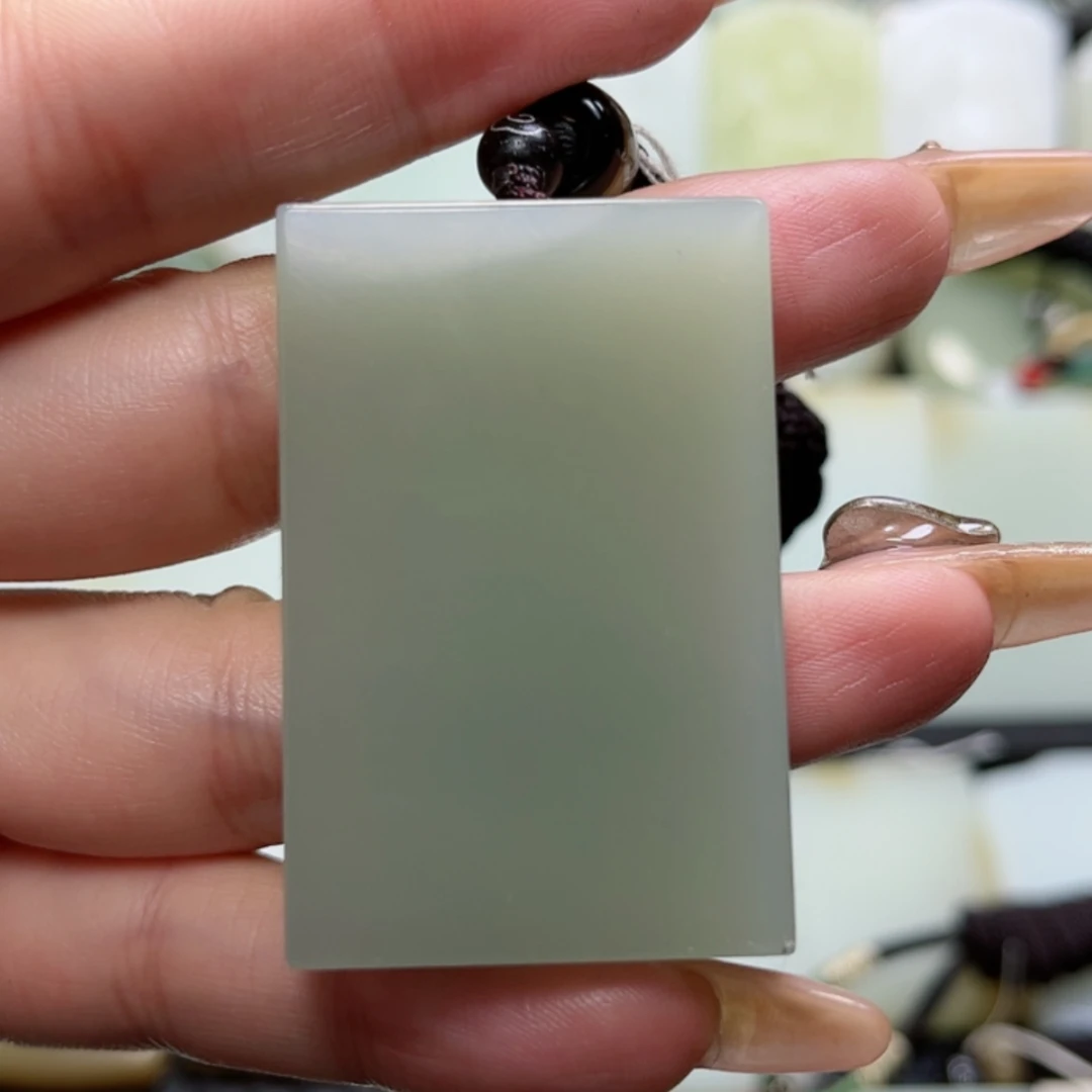 【闪购商品】颈饰未镶嵌和田玉