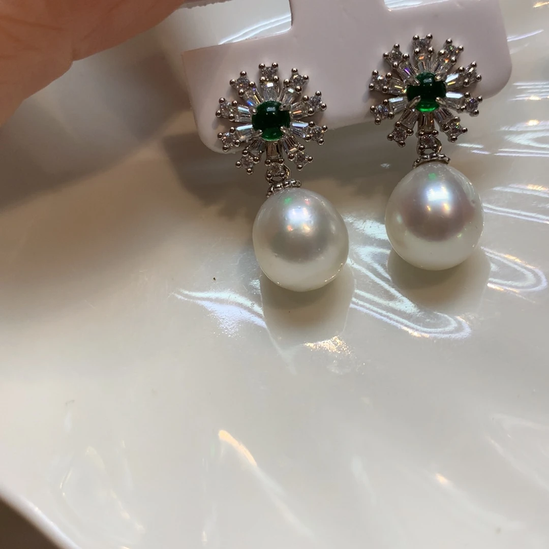 银S925镶嵌海水珍珠耳饰