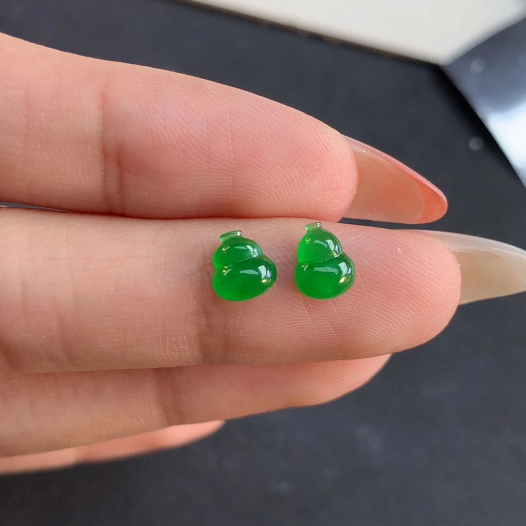 翡翠裸石?**嘿翡翠翡翠