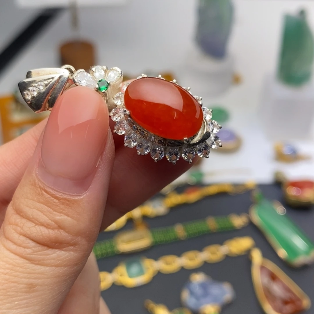 定制翡翠未镶嵌隐