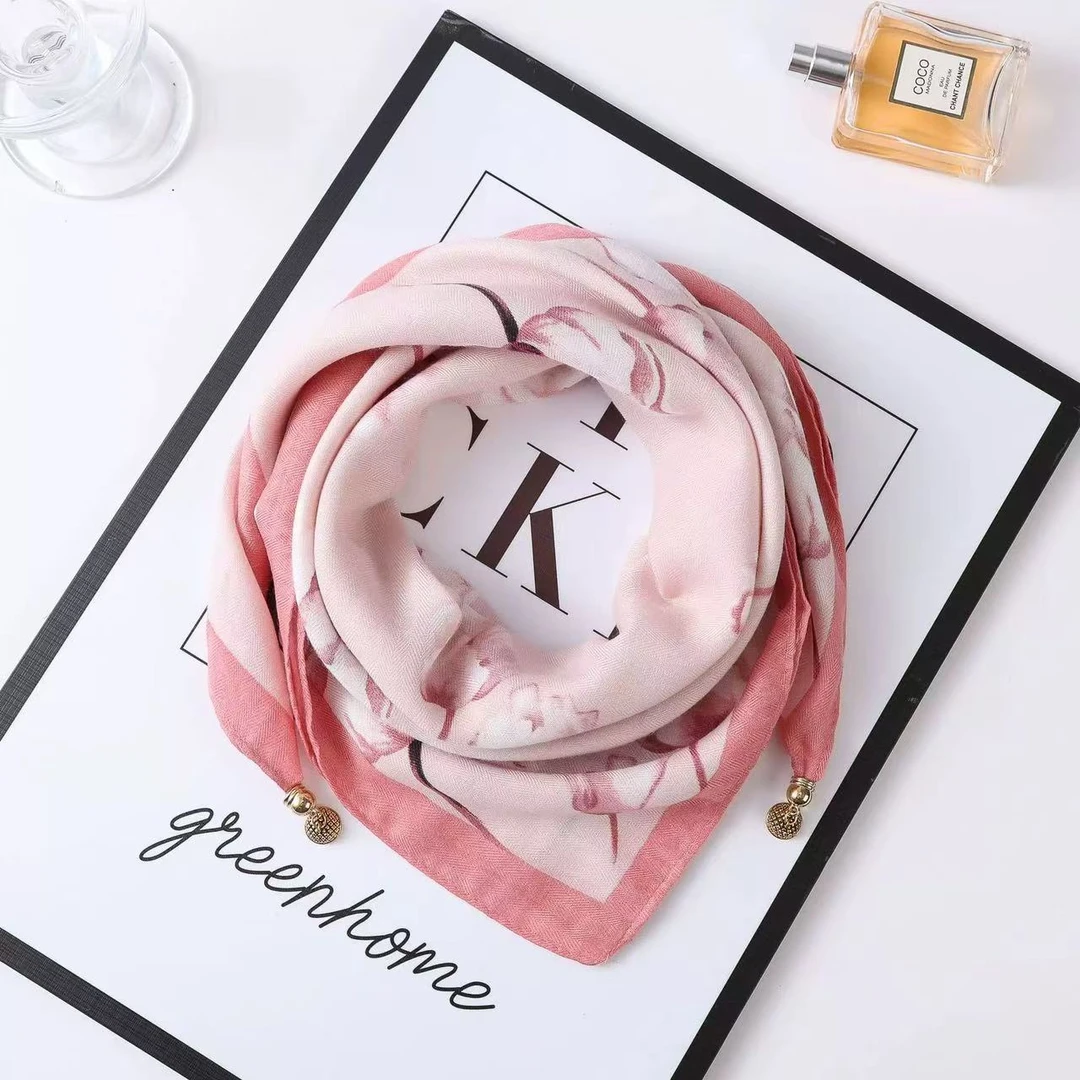 M086  郁金香 （磁吸扣）70*70左右