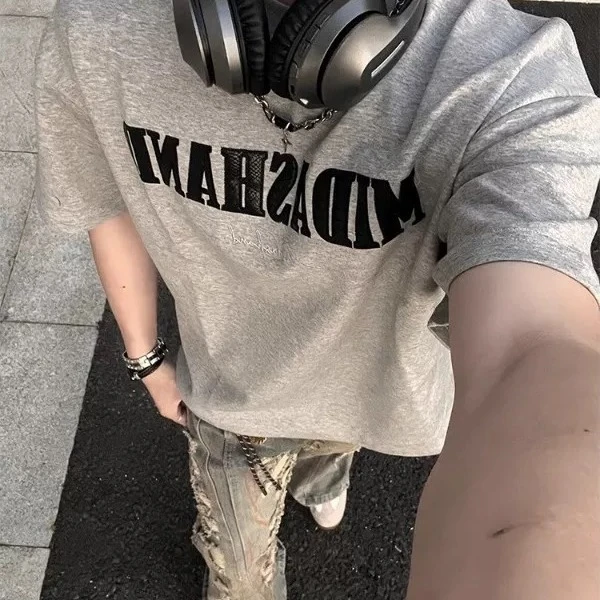 跨境蟒纹字母刺绣~美式高街短袖男夏季小众正肩t恤