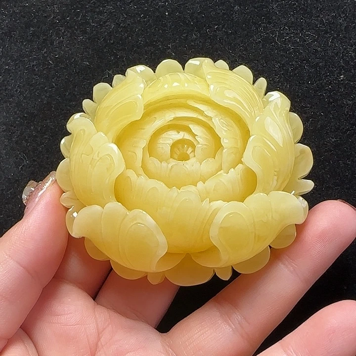 蜜蜡珠宝奇石未镶嵌