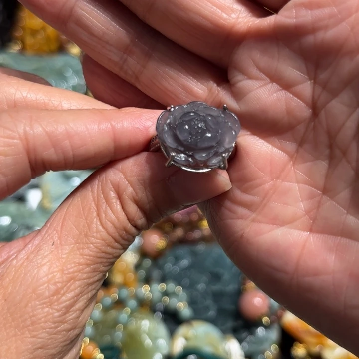 岫玉未镶嵌岫玉吊坠