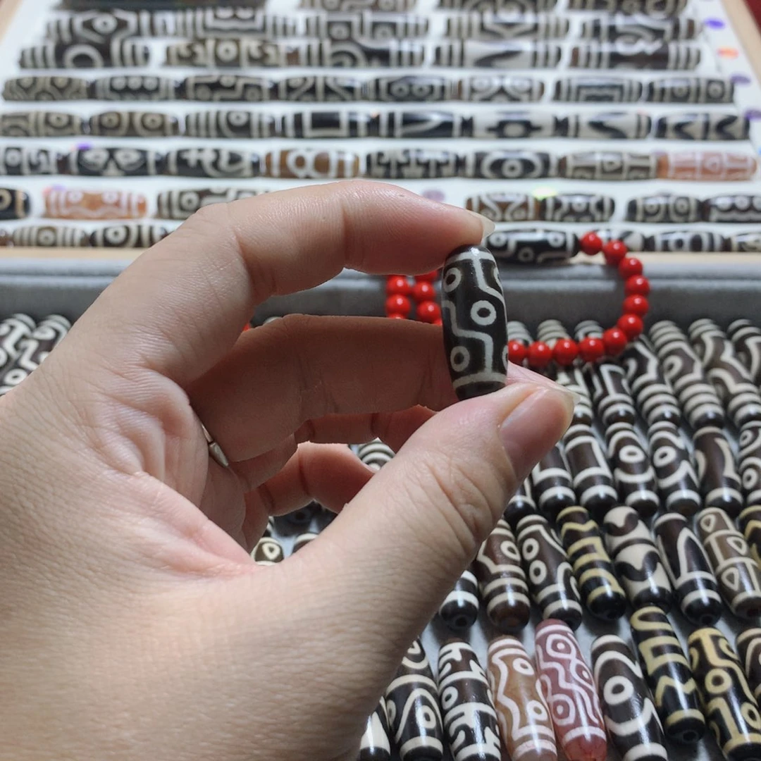 未镶嵌颈饰玛瑙/玉髓