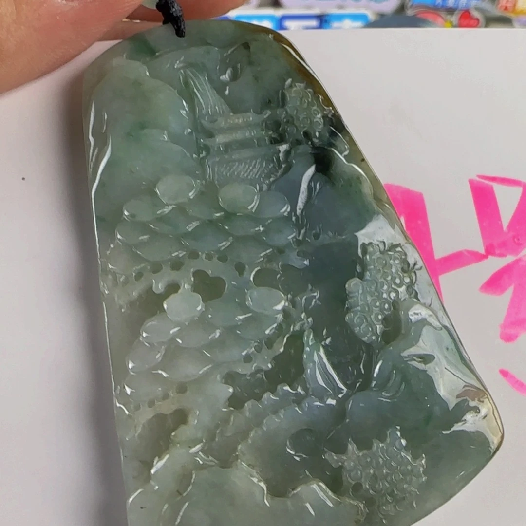 颈饰未镶嵌翡翠小*老坑