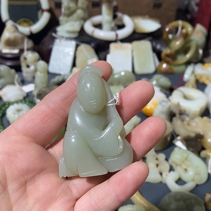 和田玉（糖玉）未镶嵌颈饰