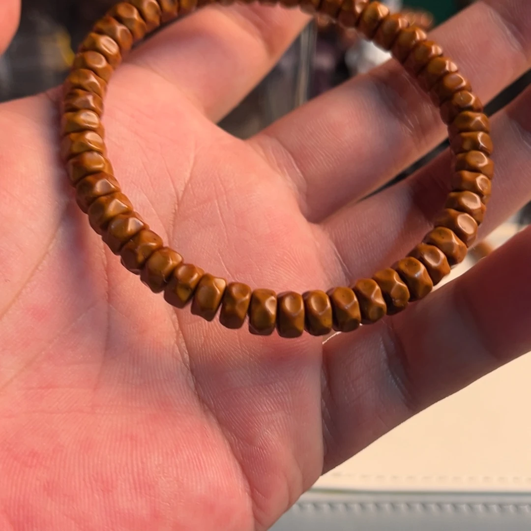 全***杨手串紫金鼠这就是我们喜欢