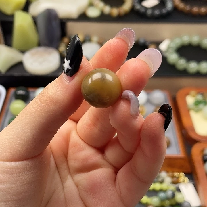 和田玉（糖玉）未镶嵌手链