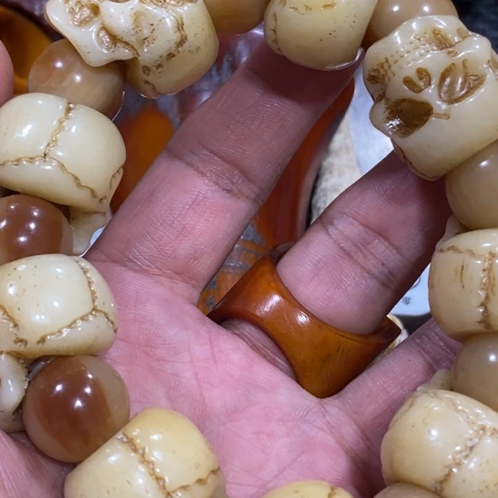 滴血莲花菩提吊坠